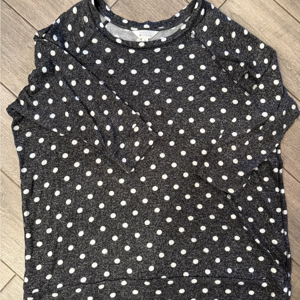 Market & Spruce Black and White Polka Dot 3/4 Knit Top